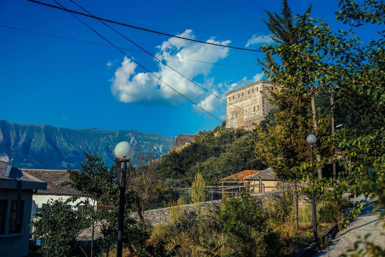 Hotel The Fir Gate Gjirokastra Zewnętrze zdjęcie