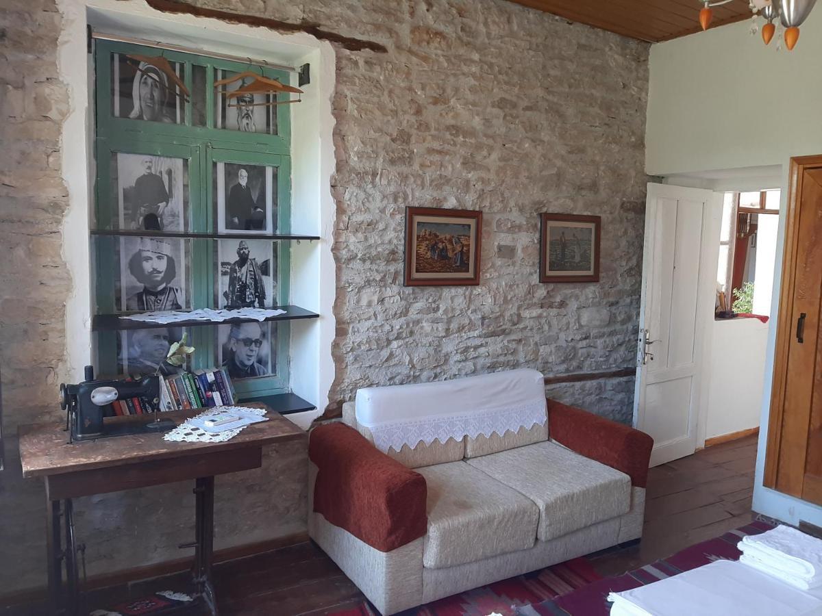 Hotel The Fir Gate Gjirokastra Zewnętrze zdjęcie